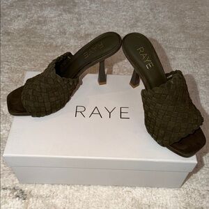 RAYE new khaki heels